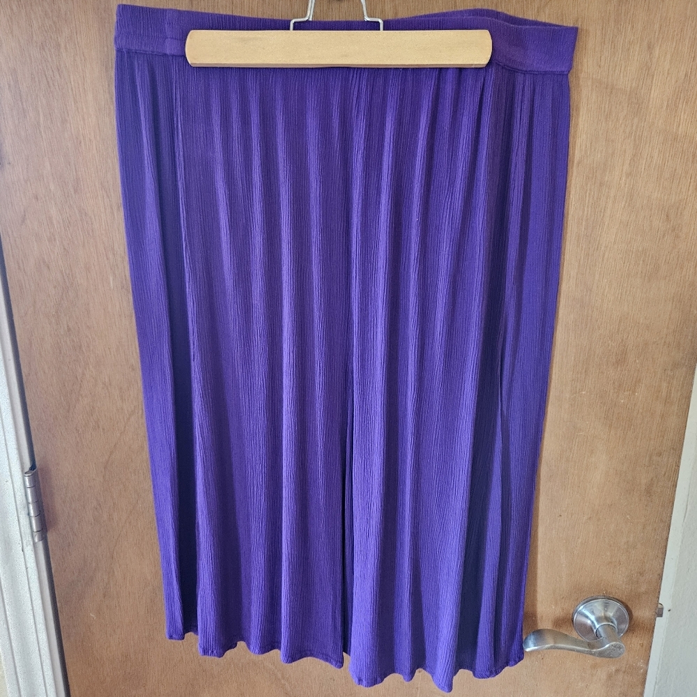 Elegant Laura Scott plus sz XL purple long A-line skirt
